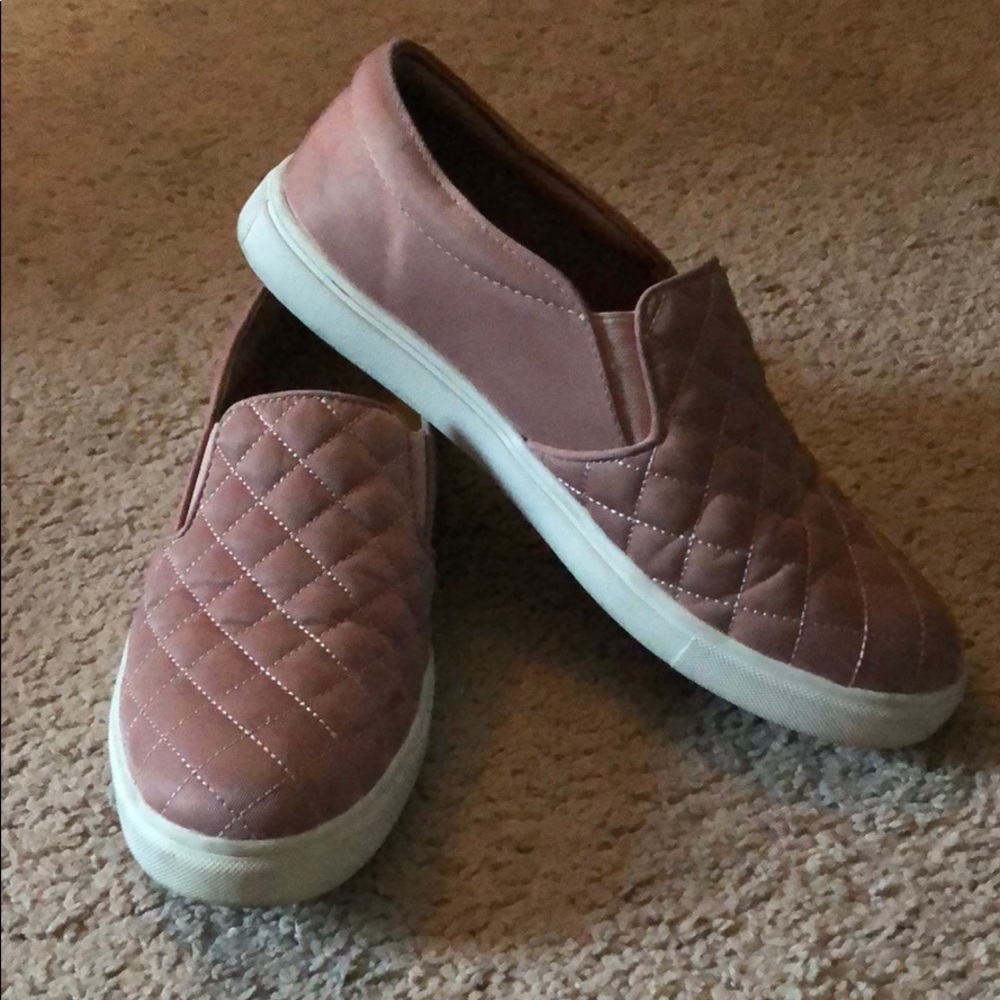 Blush, slide in quilted sneakers